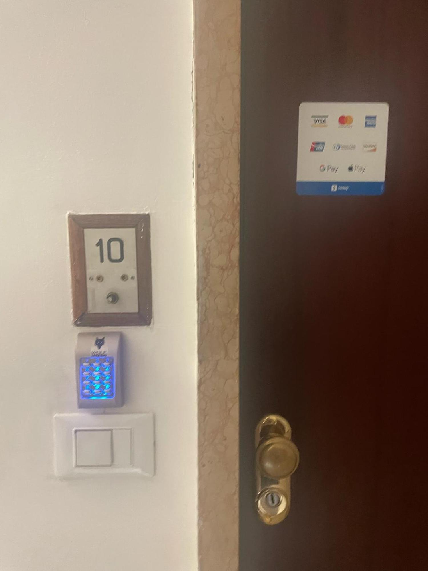 B&B Fossatello Affittacamere Genoa Exterior photo